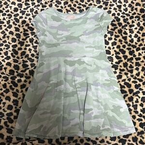 Cat & Jack XS 4/5 Girls Cotton Camo Print Short Sleeve Dress